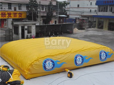 Factory Price Inflatable Air Bag Stunt , Air Cushion Air Bag Jump BY-SP-090